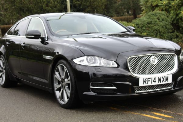 2014/14 Stunning XJ 3.0 V6 Supercharged Petrol "Premium Luxury" 340HP, Only 19900 Miles From New