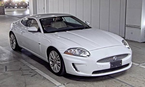 A Stunning 2011 Model Jaguar XK 5.0 V8 Portfolio Only 23000 Miles From New